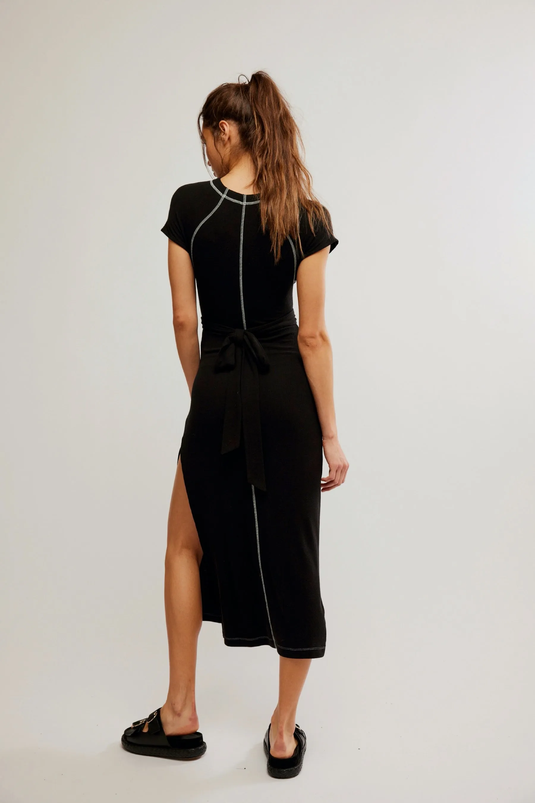 Black Sunni Midi Dress