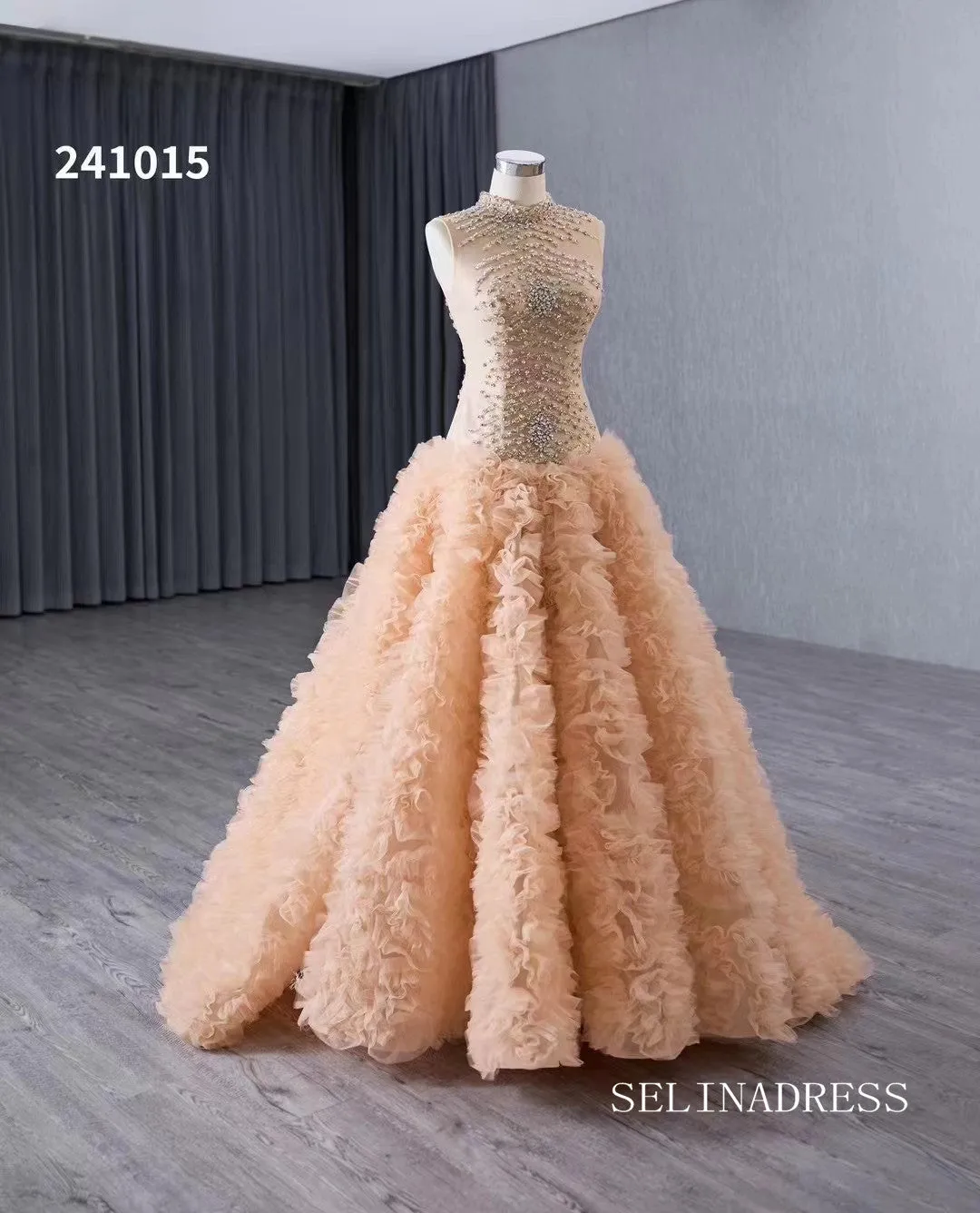 Champagne Beaded  Wedding Dress Ruffled High Neck Quinceanera Dress 241015