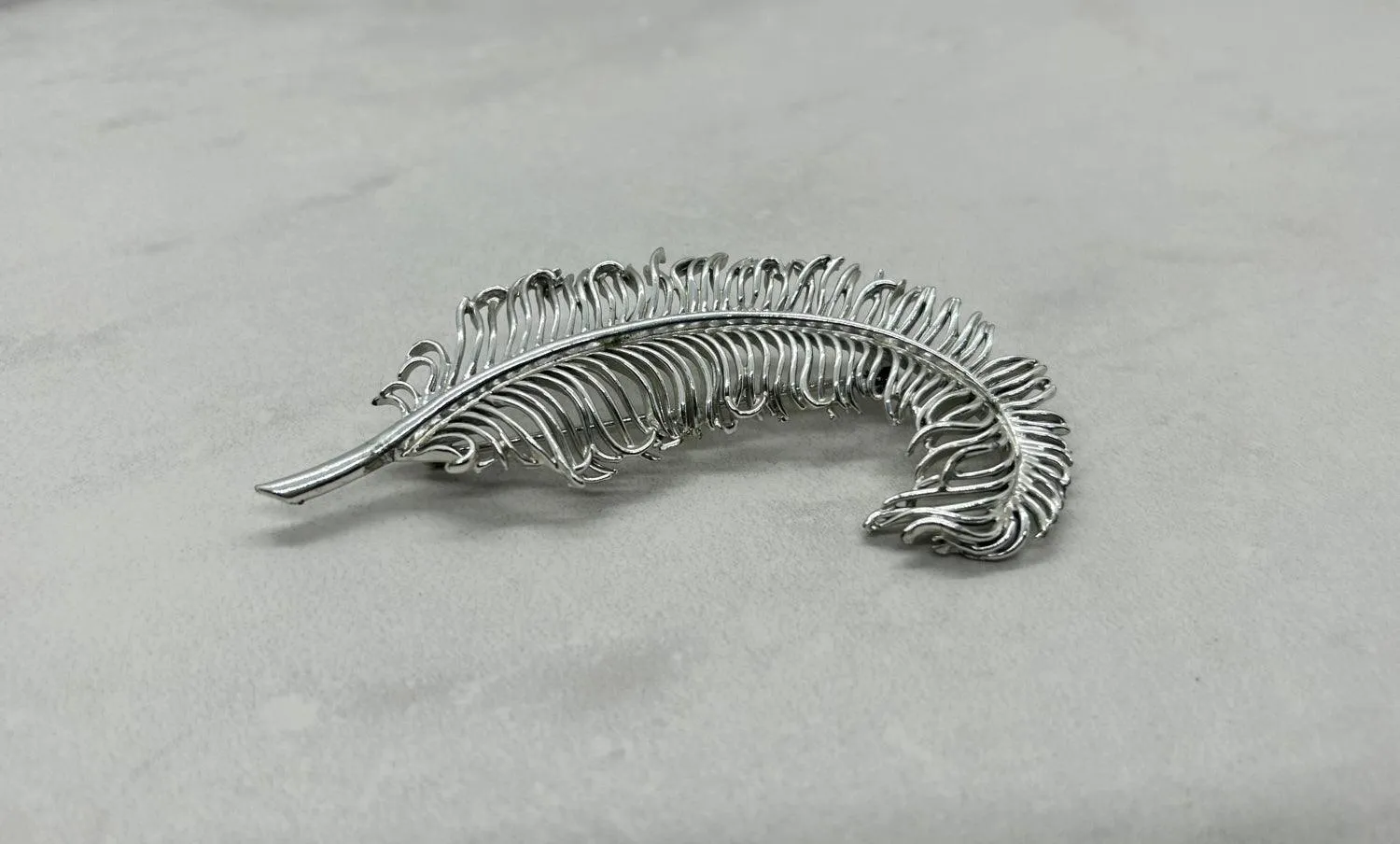 Coro Pegasus 1950s Quill Feather Silver Brooch