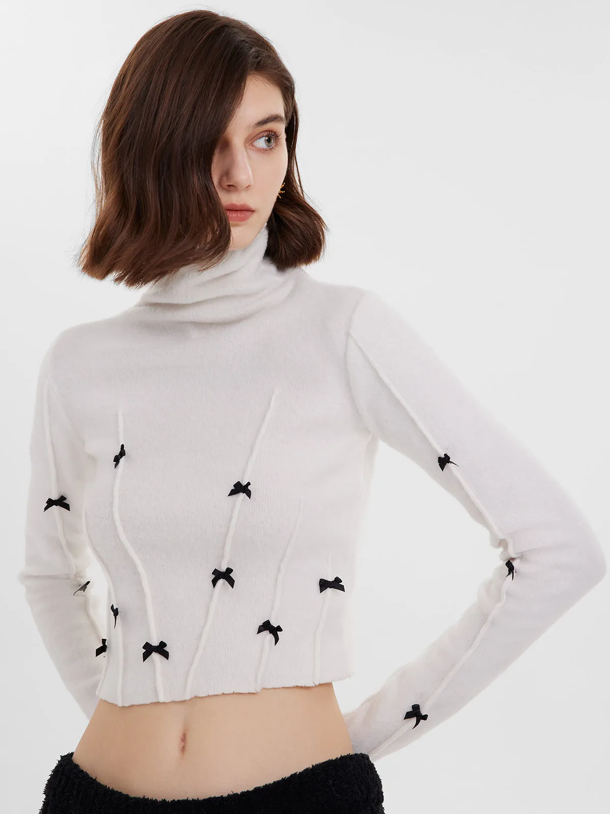 Embellished Bow Turtleneck Sweater