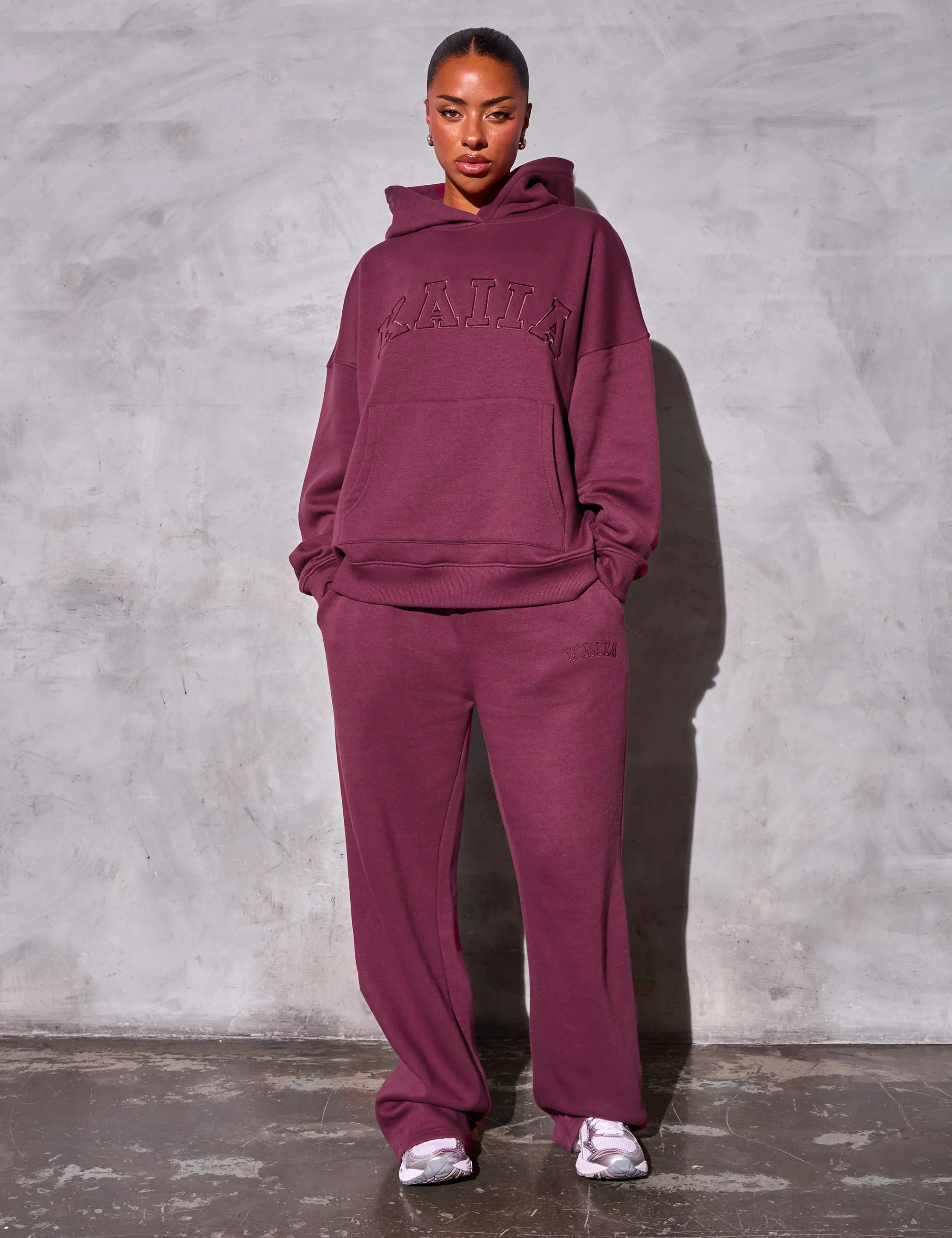 Kaiia Slogan Oversized Hoodie Burgundy