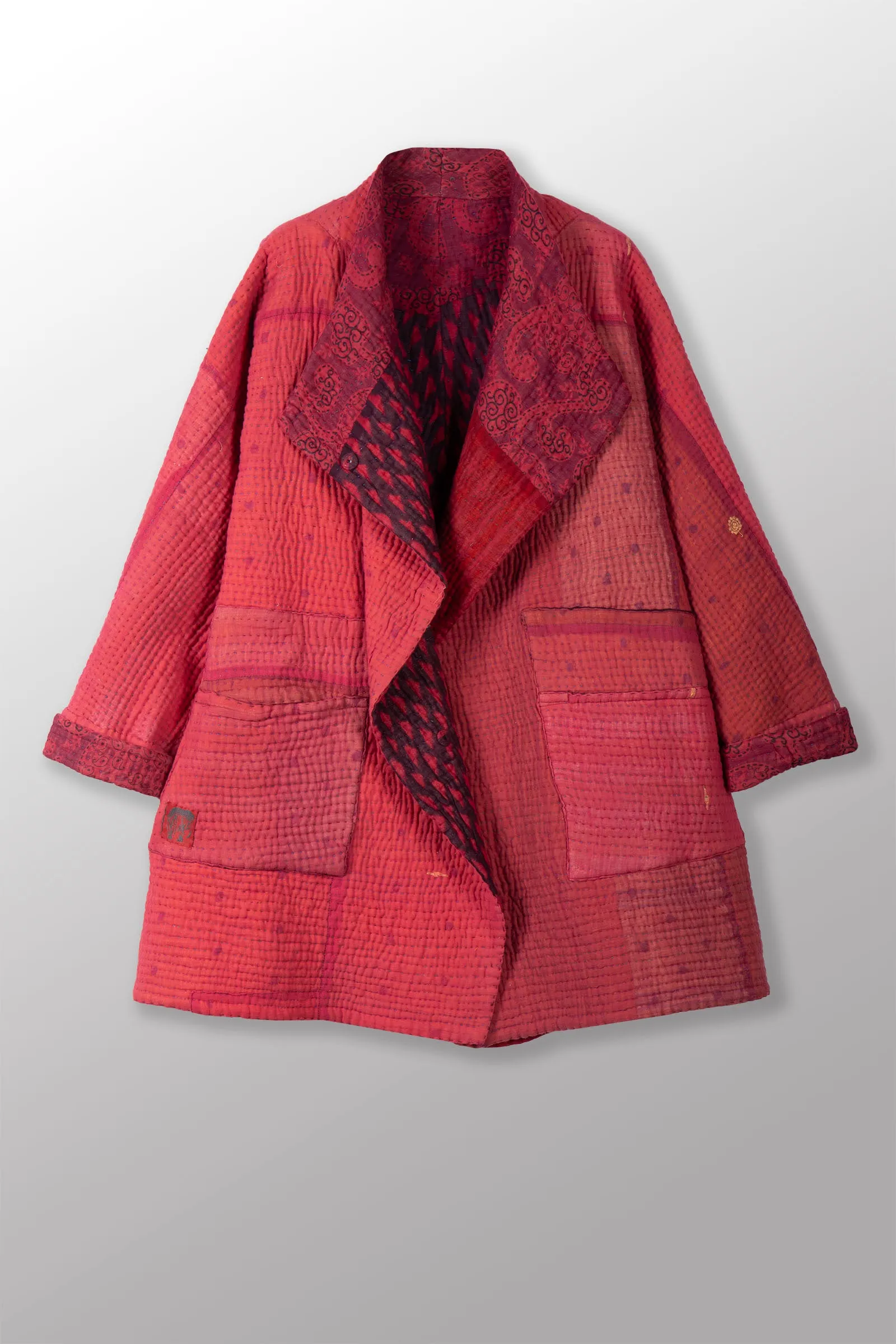 QUILTED OVER DYE COTTON KANTHA FUNNEL COLLAR COAT - oq5312-cred003a -