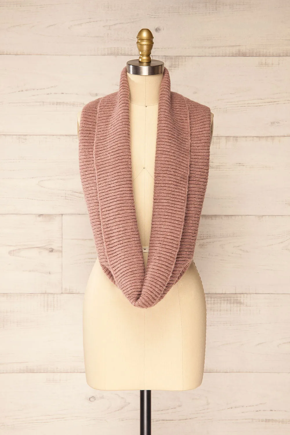 Saguenay Mauve | Ribbed Knit Infinity Scarf