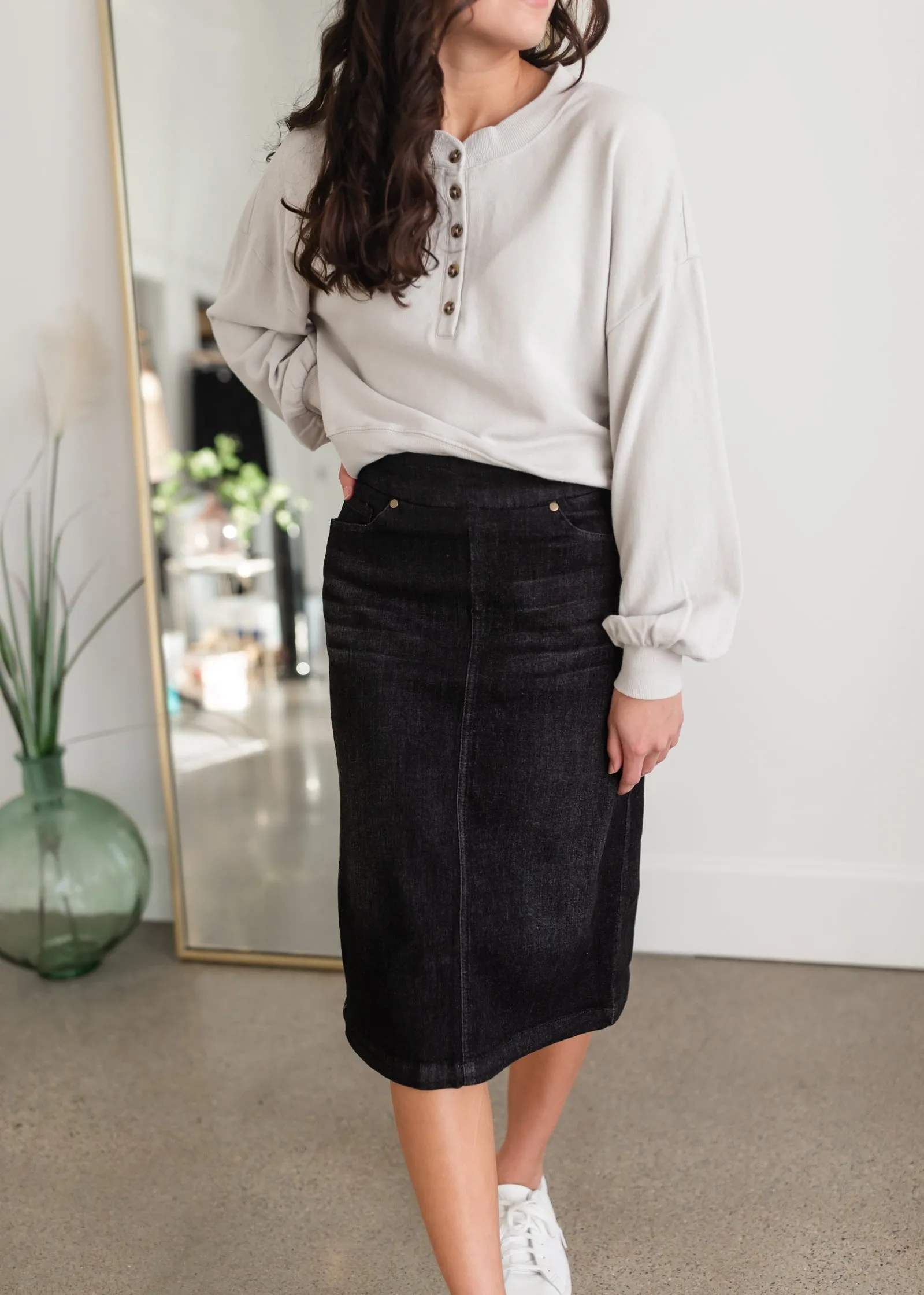 Sandra Black Midi Skirt - FINAL SALE