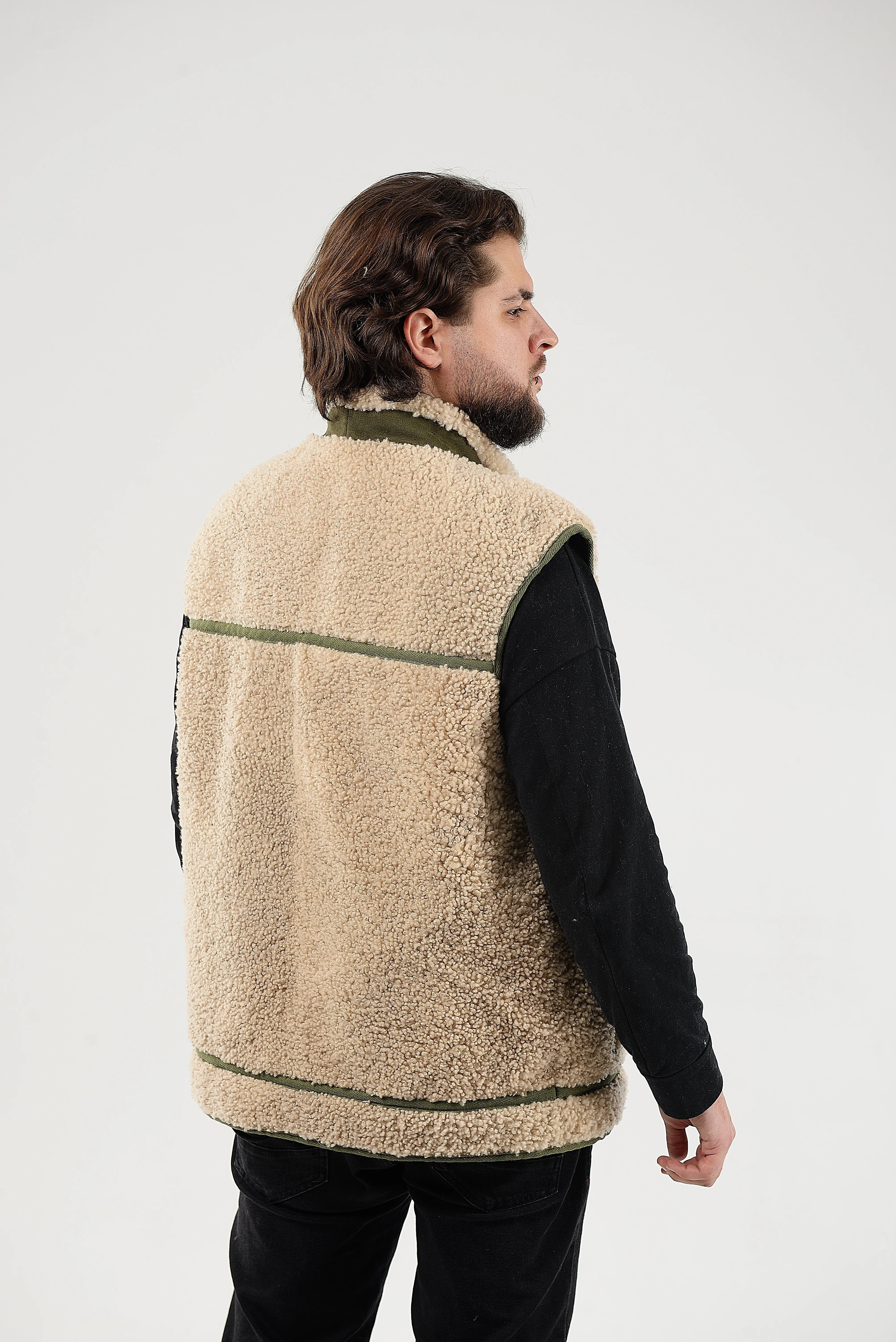 Sheepskin Vest, Collar-Exposed Wool Seams,Beige-green Lightweight And Warm Sleeveless Jacket,Sustainable Clothing,Zipper Closure And Pockets