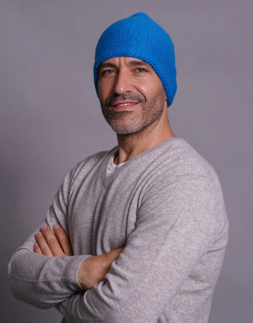 The Cashmere Beanie in Peacock