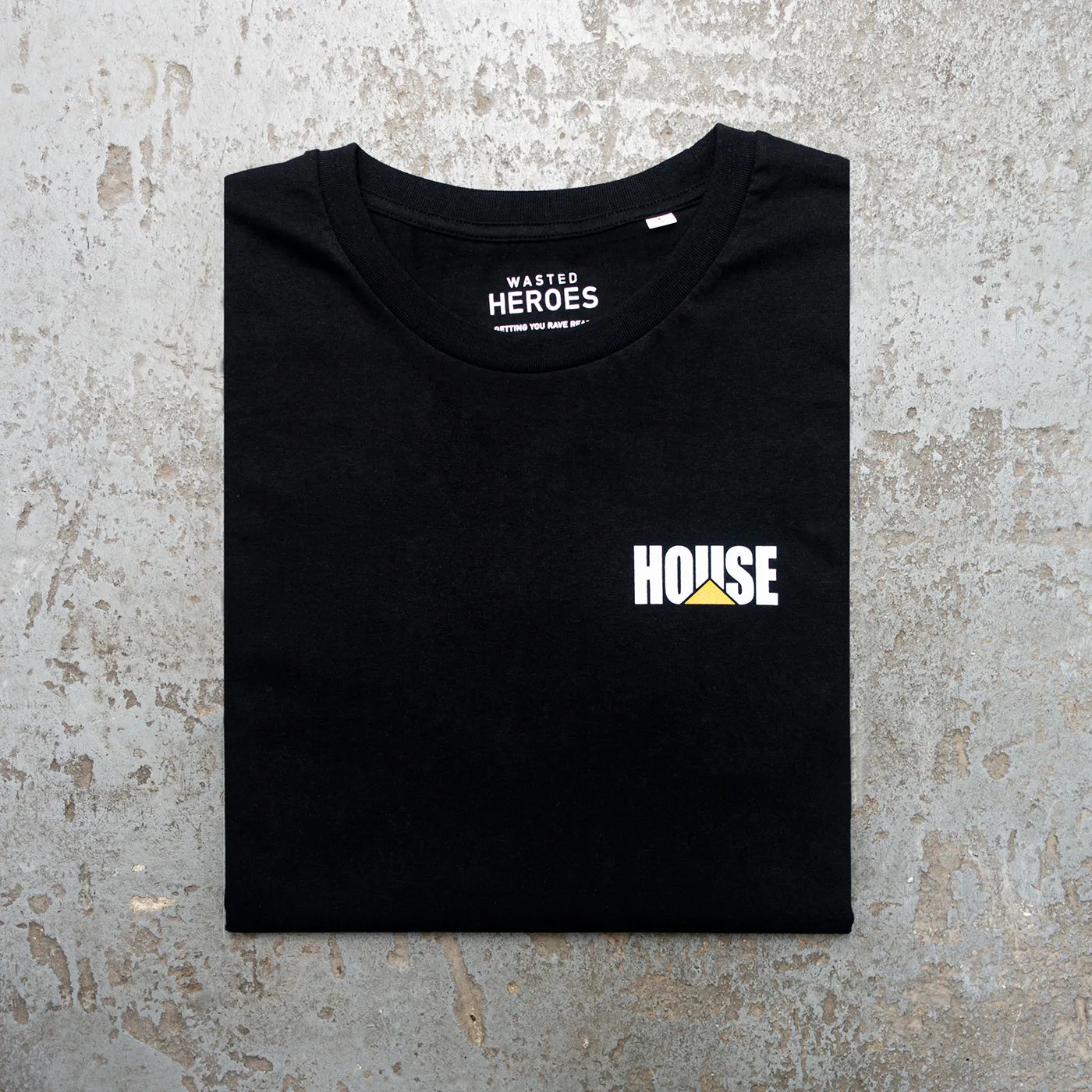 Triangle House Crest - Tshirt - Black