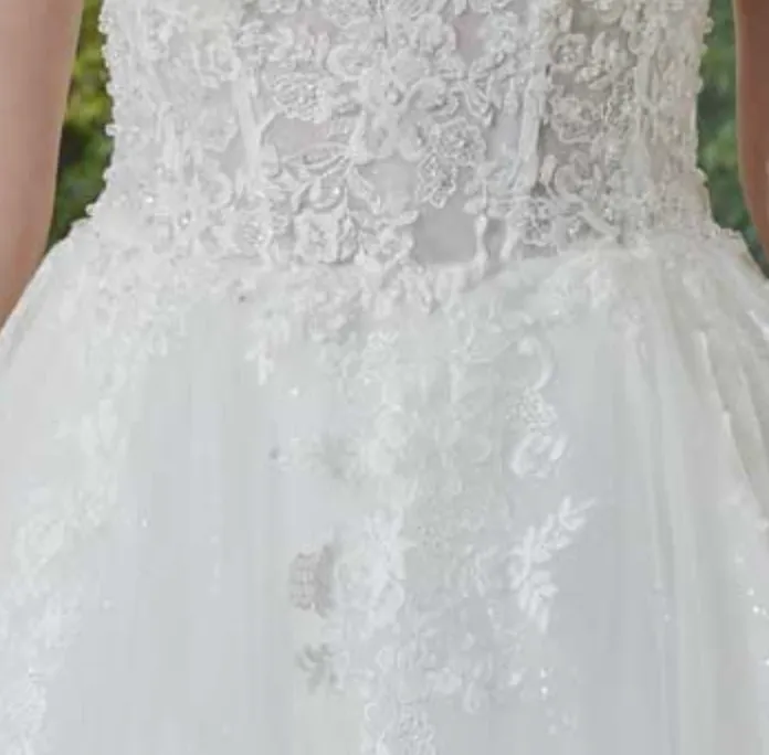 Tulle Lace Wedding Bridal Ball Gown with Train