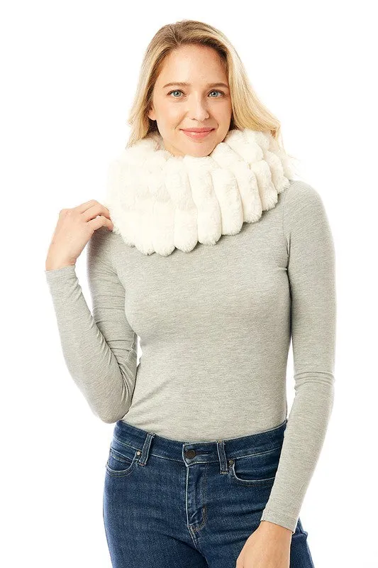 Women's Soft Faux Fur Infinity Scarf